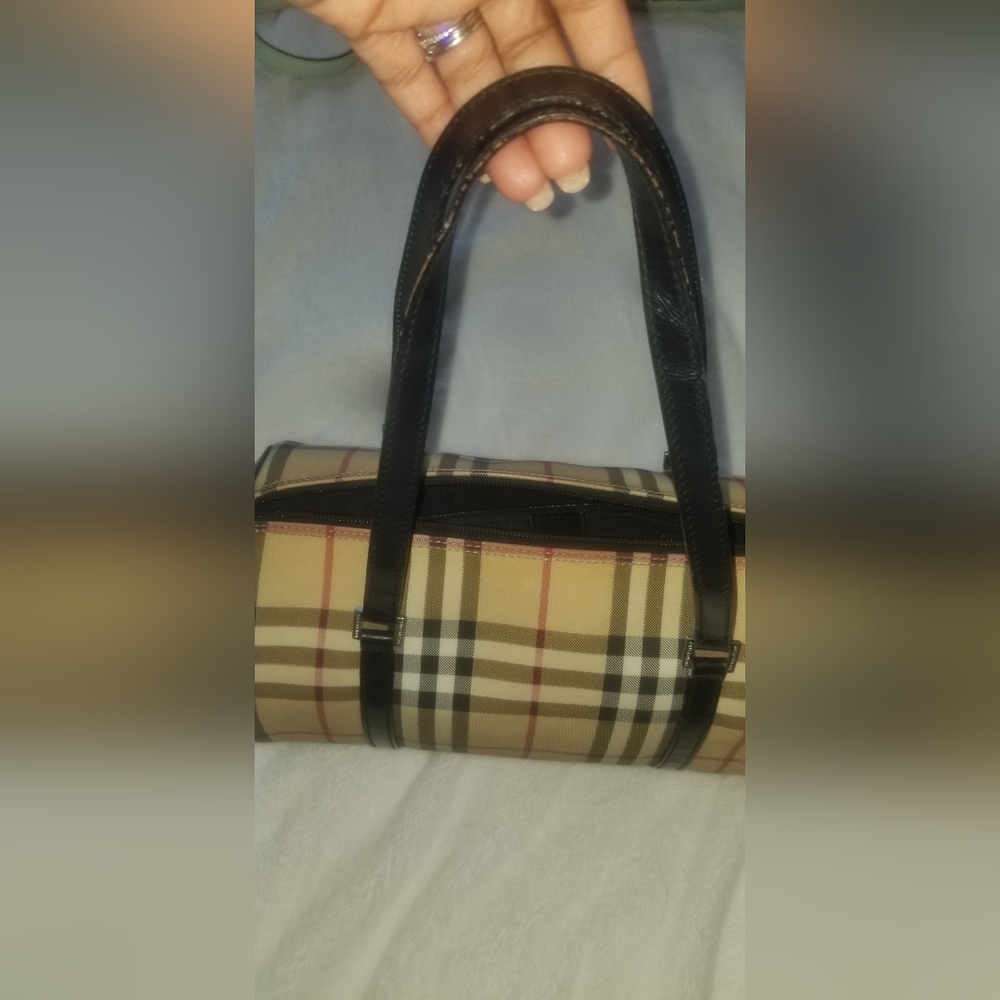 Burberry Novacheck - Picture 6 of 10